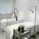 FOSOTO LED Video Cosmetic Light – Half-Moon Lash & Nail Lamp for Beauty, Tattoo & Makeup Studios